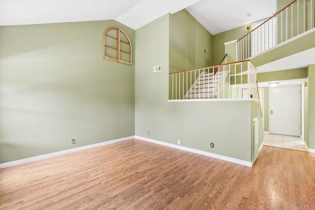 Detail Gallery Image 7 of 35 For 2425 Hawthorn Glen, Escondido,  CA 92027 - 3 Beds | 2 Baths