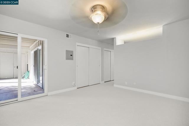 651 Moraga Rd, Moraga CA: https://media.crmls.org/mediaz/db56484e-db96-45ce-8059-c5fd2eaedf2f.jpg