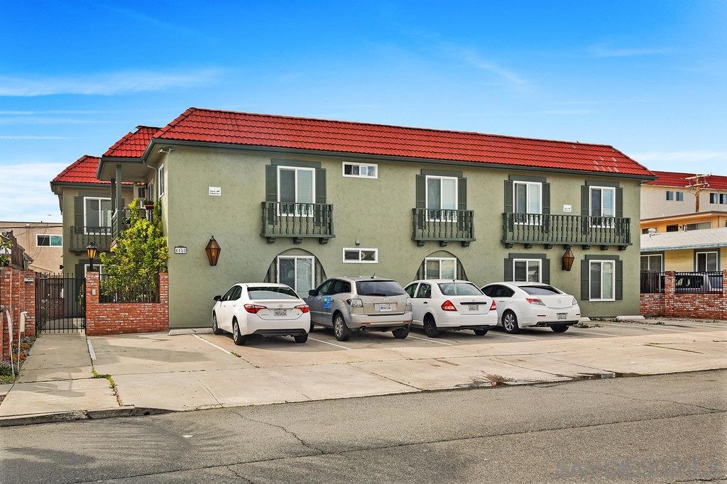 4450 Wilson Avenue #8