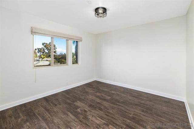 3645 7TH AVE, San Diego CA: https://media.crmls.org/mediaz/db58026f-e2a2-46e1-8e95-e9425bc06dab.jpg