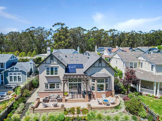 121 Carnoustie Drive, Half Moon Bay CA: https://media.crmls.org/mediaz/db585962-fb7e-4b4d-aab8-7ddbdfaf1002.jpg