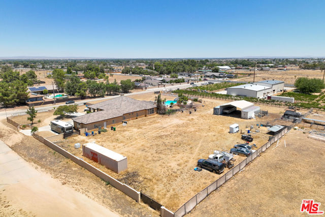 42094 W 21st Street, Lancaster CA: https://media.crmls.org/mediaz/db59108a-58fa-4dd7-9baf-79b115989cb3.jpg