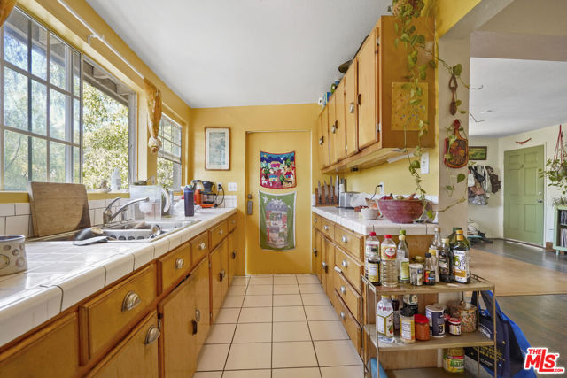 627 Dimmick Drive, Los Angeles CA: https://media.crmls.org/mediaz/db594b5c-1d02-465f-b5e2-83e2bd347bdf.jpg