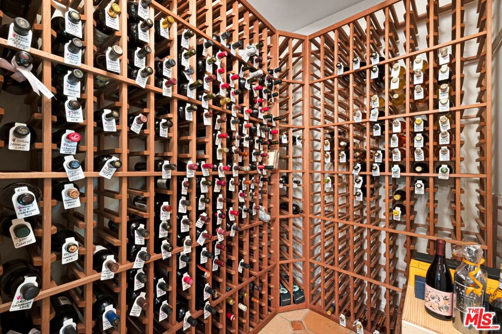 MLS #25488325 img 12