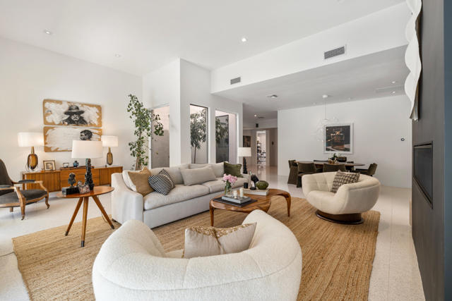 75465 Montecito Drive, Indian Wells CA: https://media.crmls.org/mediaz/db5bd9fe-5c46-4273-a630-569fc44b635d.jpg