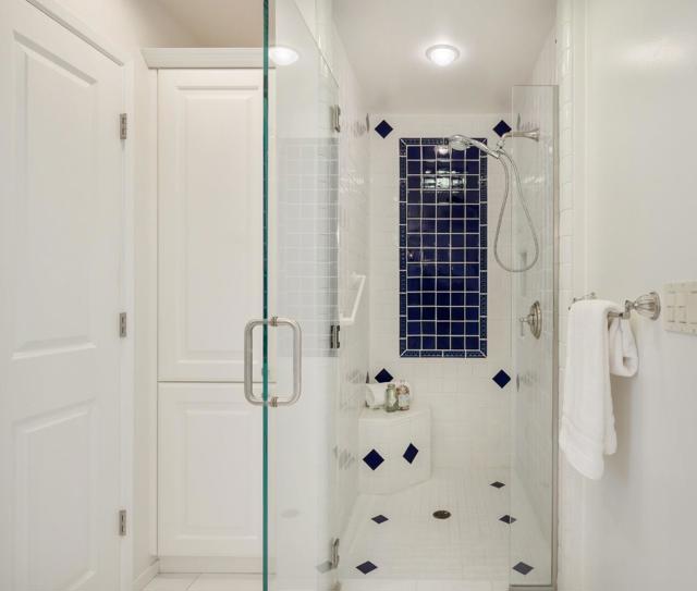 822 Amber Lane, Los Altos CA: https://media.crmls.org/mediaz/db5bf49c-b00e-403c-8315-9ca6d6be64b0.jpg