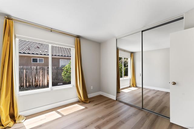 18197 Valladares Dr, San Diego CA: https://media.crmls.org/mediaz/db5d56ac-7b89-4823-8b4b-06626dc891f9.jpg