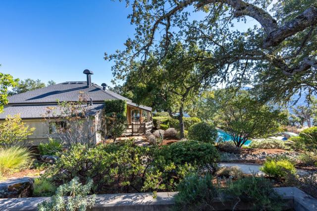 31 Asoleado Place, Carmel Valley CA: https://media.crmls.org/mediaz/db5d5c76-9807-4f49-a38b-395bf7e176ff.jpg