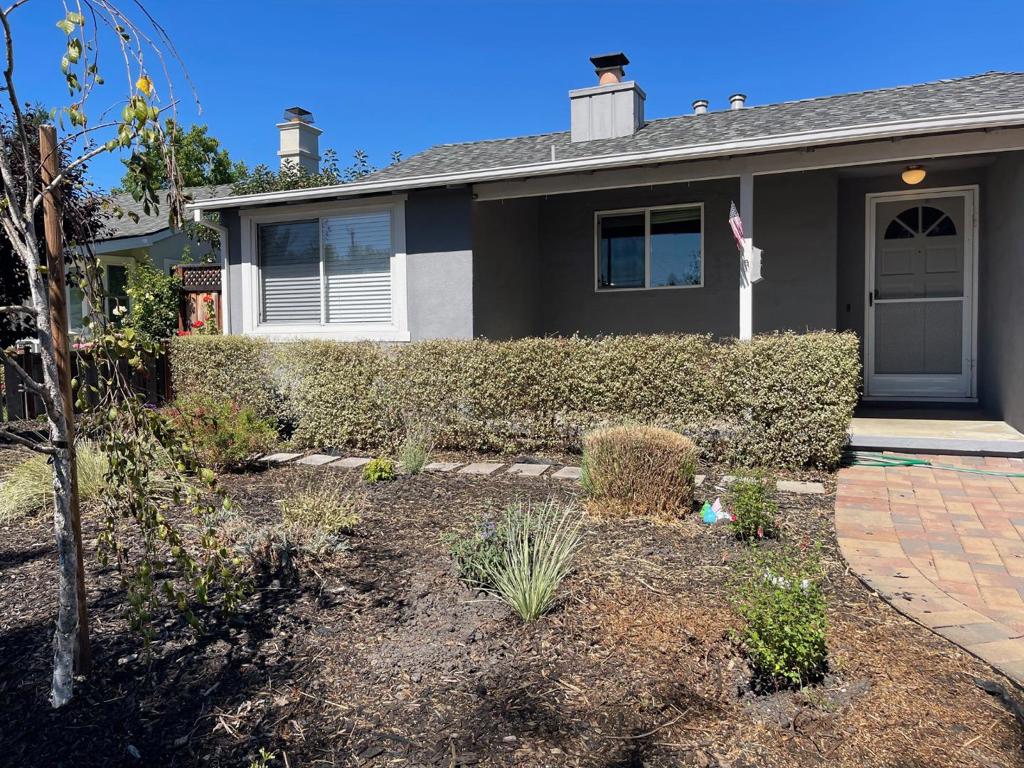 623 Salberg Avenue
