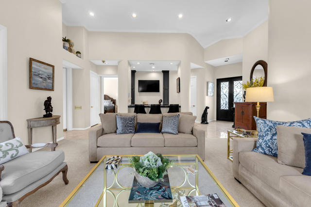 75273 Spyglass Drive, Indian Wells CA: https://media.crmls.org/mediaz/db5ffcf8-abaa-4550-875e-cc3222d5a21d.jpg