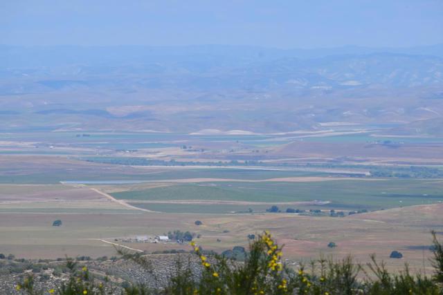 60501 Lockwood San Lucas Road, King City CA: https://media.crmls.org/mediaz/db6054db-bb54-4603-94a9-472257a6e7ee.jpg