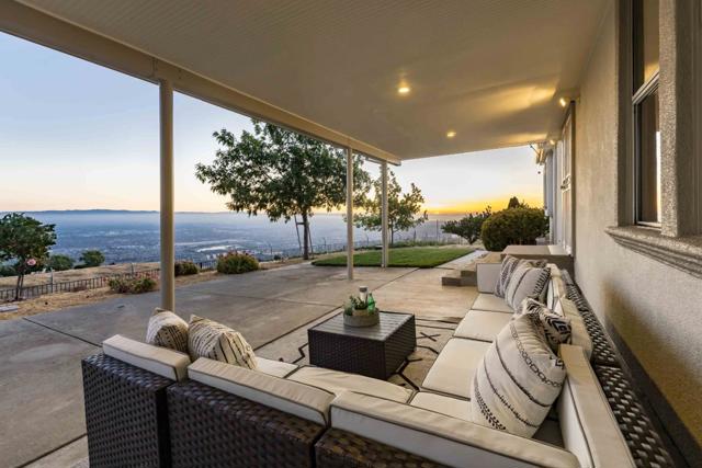 4024 Higuera Highland Lane, San Jose CA: https://media.crmls.org/mediaz/db6055ab-3f1d-4c46-9722-47811e88342f.jpg
