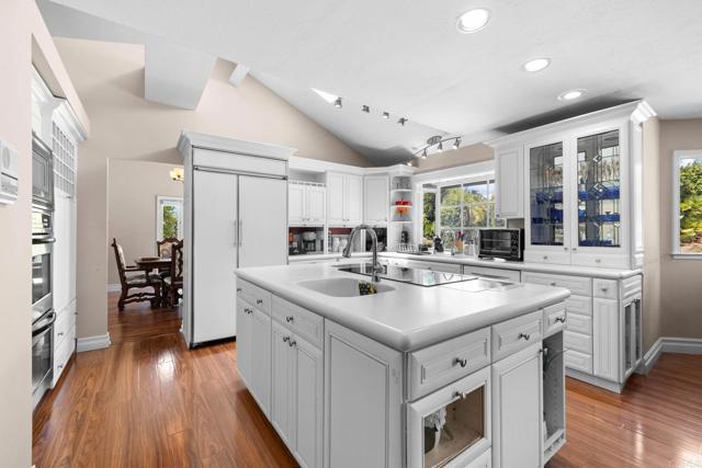 31121 Stardust Ln, Valley Center CA: https://media.crmls.org/mediaz/db6157cb-5be5-461d-9c1b-b130384a9c76.jpg