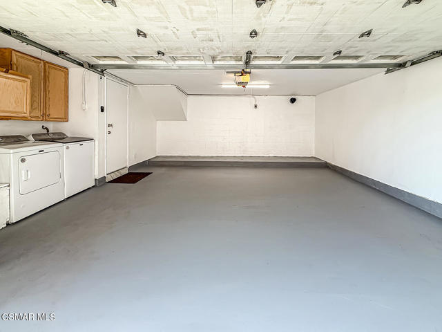 14715 Saticoy Street, Van Nuys CA: https://media.crmls.org/mediaz/db62763f-6335-49a2-83d3-3747b112aece.jpg