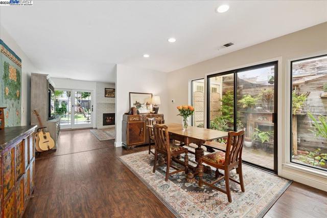 2587 Chablis Way, Livermore CA: https://media.crmls.org/mediaz/db63546b-a912-456a-a7ea-113dc5b7400a.jpg