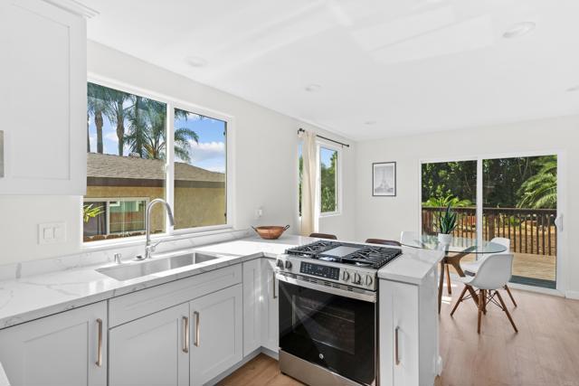 Image 12 of 32 For 9346 Lamar Street