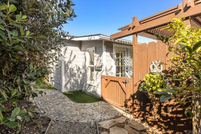 Detail Gallery Image 43 of 43 For 697 Ocean View, Encinitas,  CA 92024 - – Beds | – Baths