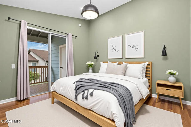 2414 Pleasant Way, Thousand Oaks CA: https://media.crmls.org/mediaz/db6524af-95b3-4c99-9261-558b3da6247d.jpg