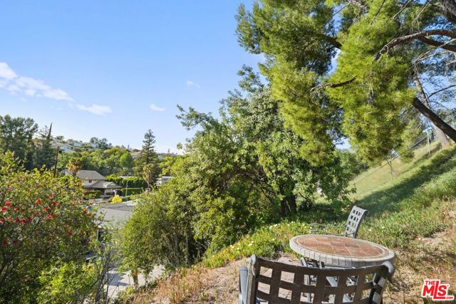 7152 Pomelo Drive, West Hills CA: https://media.crmls.org/mediaz/db65b28a-c93b-43fe-acc7-304cad4c8d79.jpg