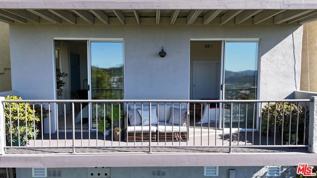 Image 24 of 46 For 628 Etta Street