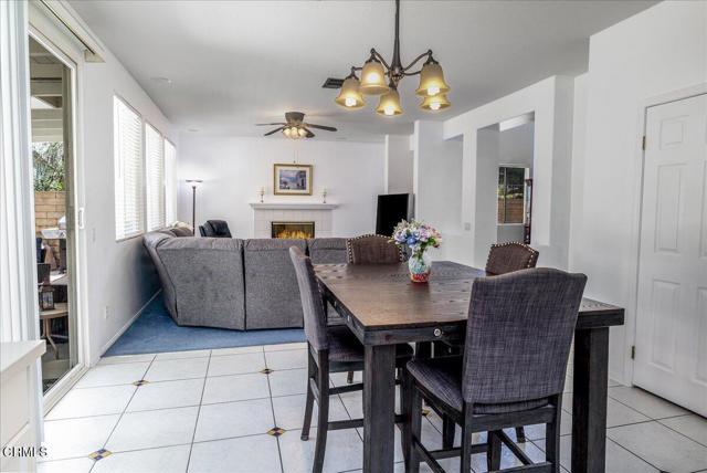 29065 Madrid Place, Castaic CA: https://media.crmls.org/mediaz/db687f5e-9cdd-4b11-af0b-3fe989c380a9.jpg