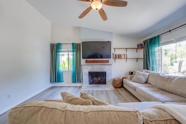 437 Blueridge Pl, Escondido, California 92026, 3 Bedrooms Bedrooms, ,2 BathroomsBathrooms,Single Family Residence,For Sale,Blueridge Pl,240014250SD