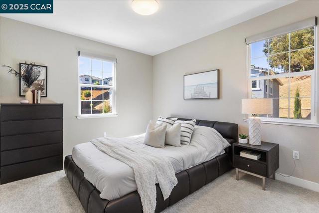 17691 Whisper Ln, Castro Valley CA: https://media.crmls.org/mediaz/db68d79a-1b77-4dd9-9be8-392ce57048d5.jpg
