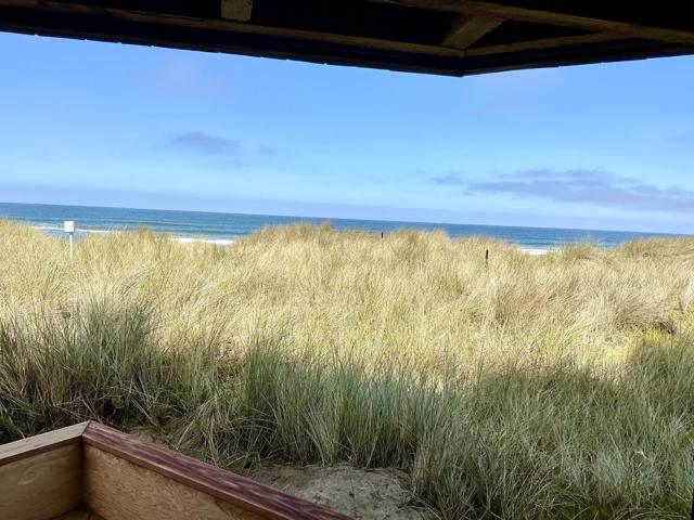 101 Shell Drive, La Selva Beach CA: https://media.crmls.org/mediaz/db6c6174-dbf9-44dc-8c9f-f15ed3bf9587.jpg