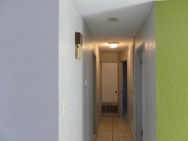 460 SE Jeremy Court, Oakdale CA: https://media.crmls.org/mediaz/db6d62a0-3374-4440-a533-246f152861ec.jpg