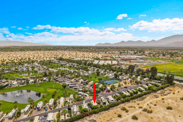 69411 Ramon Road, Cathedral City CA: https://media.crmls.org/mediaz/db6e633a-a3a6-4bc8-a8f9-6163112f3853.jpg
