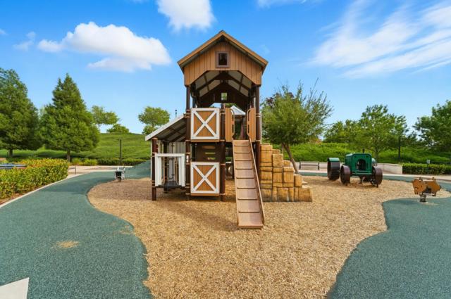 772 Tranquility Circle, Livermore CA: https://media.crmls.org/mediaz/db6fde47-8061-42a9-b61a-4bda3bff594c.jpg