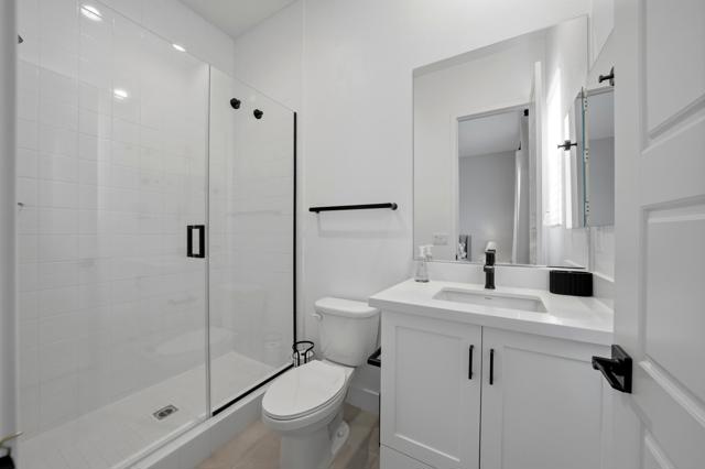 78420 Heritage Way, La Quinta CA: https://media.crmls.org/mediaz/db70e33a-a371-493a-98f9-6486bfc0f76c.jpg