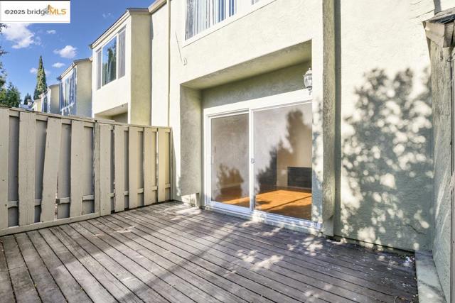 24159 Dover Ln, Hayward CA: https://media.crmls.org/mediaz/db713267-bf25-4bca-af83-2dbdda2ce330.jpg