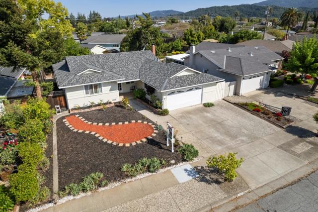 5642 Rudy Drive, San Jose CA: https://media.crmls.org/mediaz/db72b01e-1692-4795-abf4-6eef0ed530dc.jpg