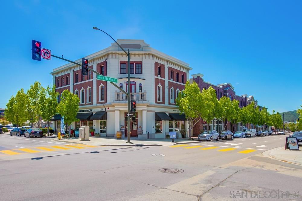 MLS #250026575SD img 52