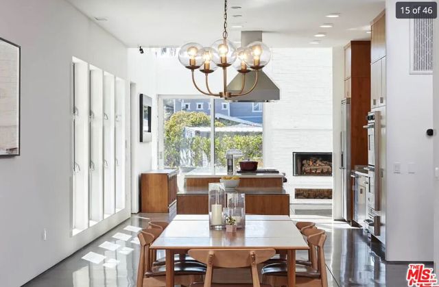 4430 Lindblade Drive, Los Angeles CA: https://media.crmls.org/mediaz/db755942-349f-4bea-bd68-7af6798271f6.jpg