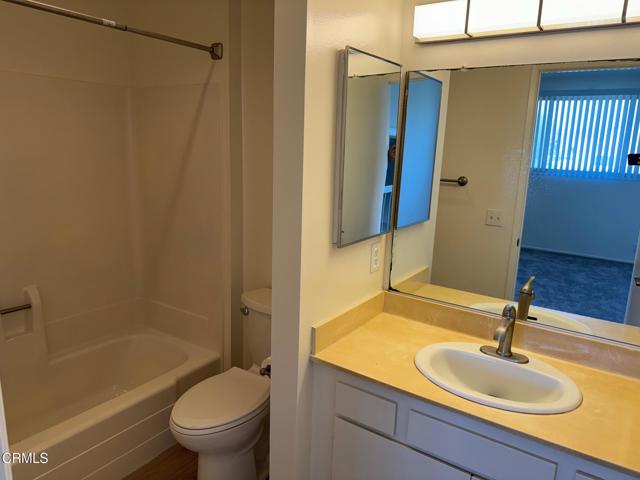 Detail Gallery Image 13 of 14 For 3113 Harbor Bld, Oxnard,  CA 93035 - 2 Beds | 2 Baths