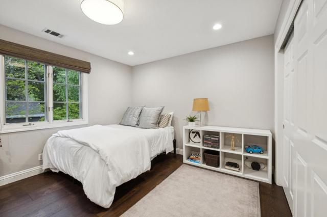 Image 18 of 35 For 170 Hanna Way