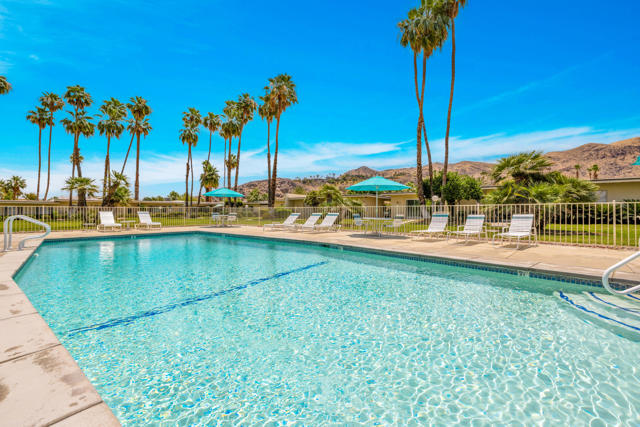 1881 S Araby Drive, Palm Springs CA: https://media.crmls.org/mediaz/db776c74-075d-4982-80f3-612bc3fca4db.jpg