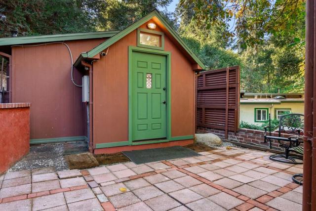 744 Cathedral Drive, Aptos CA: https://media.crmls.org/mediaz/db77e569-16e4-4b5c-8392-704526b5e685.jpg