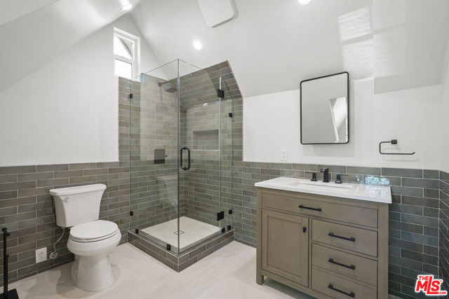 617 Westmount Drive, West Hollywood CA: https://media.crmls.org/mediaz/db77eea5-3493-4c17-bed2-6942e0d215e4.jpg
