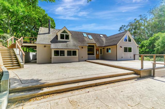 411 Hecker Pass Road, Watsonville CA: https://media.crmls.org/mediaz/db7a7226-7ff5-470f-a9e1-e97a5aba3f42.jpg