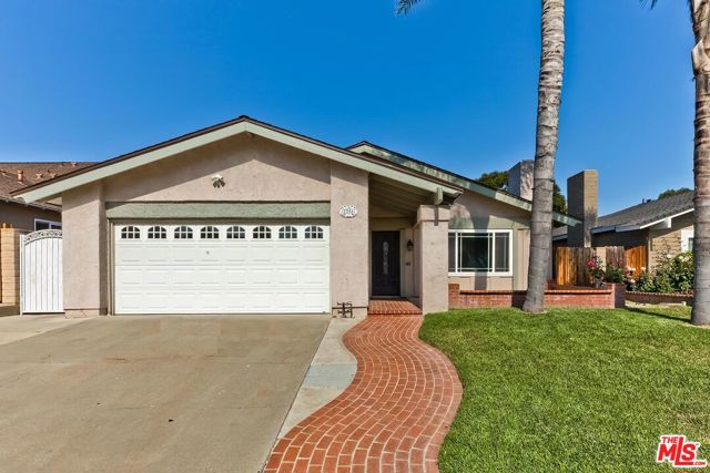2286 Goddard Avenue, Simi Valley CA: https://media.crmls.org/mediaz/db7b3498-2415-4311-a509-4e28a813d644.jpg