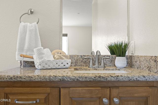 784 Via Arroyo, Ventura CA: https://media.crmls.org/mediaz/db7bd11c-d01b-479e-9967-9e8bf384dbbc.jpg