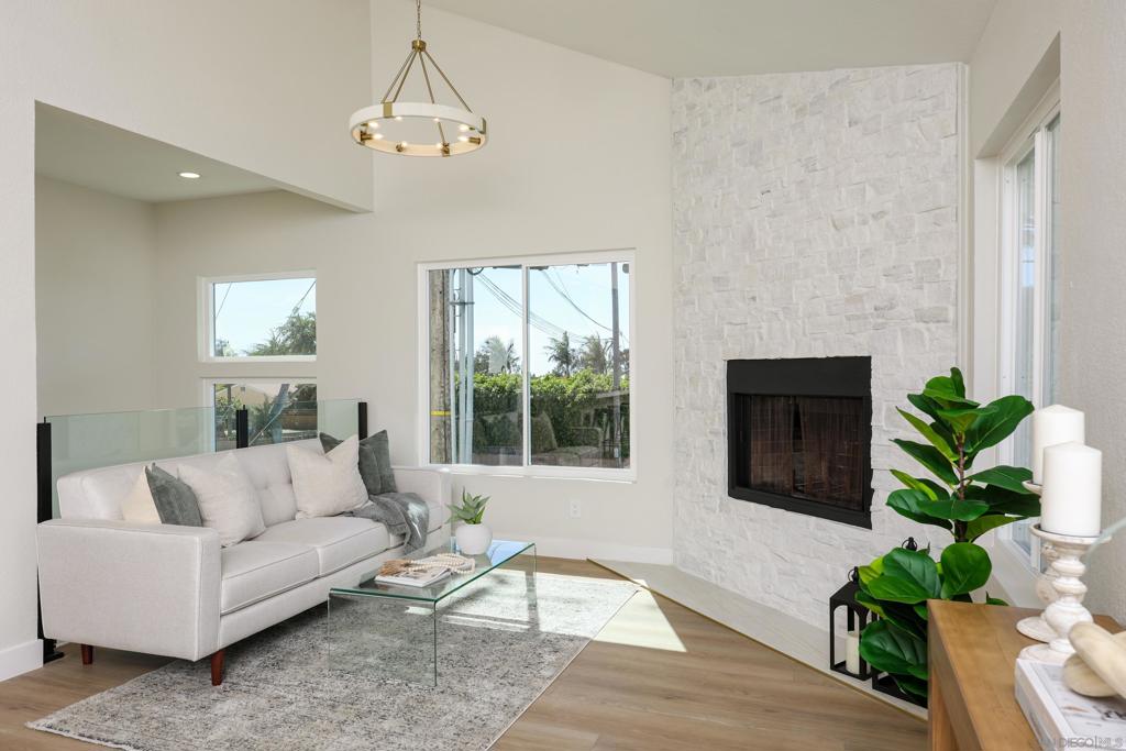 658 Santa Fe Dr. - photo 6