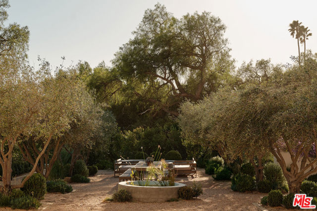 29685 Cuthbert Road, Malibu CA: https://media.crmls.org/mediaz/db7c1f40-b752-40a6-8ae1-030bc4abb92a.jpg