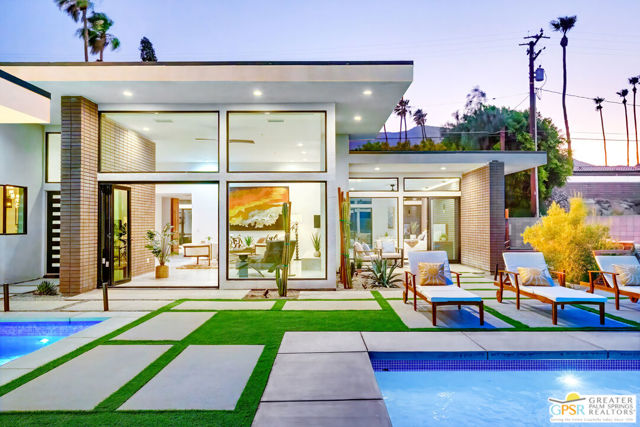 2233 North Vista Drive, Palm Springs
