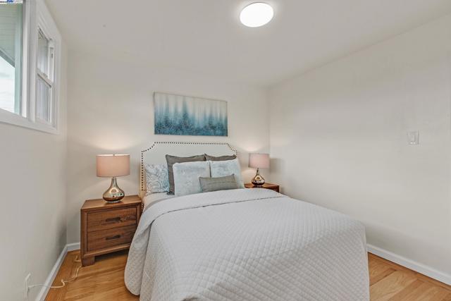 30847 Prestwick Ave, Hayward CA: https://media.crmls.org/mediaz/db7e2dcf-41f7-49f0-a21a-631d8fbbf3c2.jpg