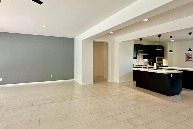 1247 Oro, Palm Springs CA: https://media.crmls.org/mediaz/db7ea1ae-2ee0-47af-b2c9-7f9af5898a35.jpg