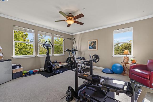 259 Alden Ln, Livermore CA: https://media.crmls.org/mediaz/db802b4a-5e3b-4b5a-ac30-aba276da483d.jpg